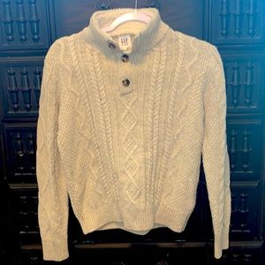 GAP Cable Knitted Oatmeal Colored Sweater
